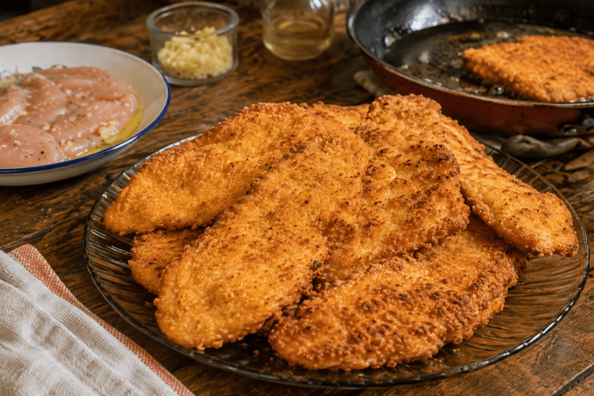 Filé de frango empanado